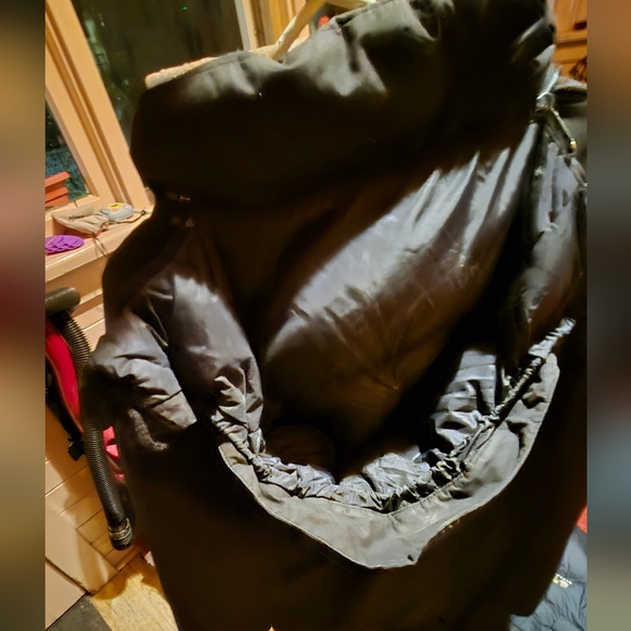 Eddie Bauer parka guc hooded - Picture 3 of 3